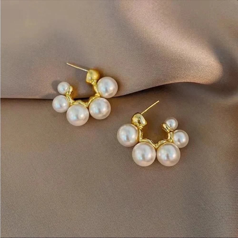 "Now & Forever" Luxury Pearl Gold Mini Hoop Statement Minimalist Dainty Earrings - Picture 2 of 7